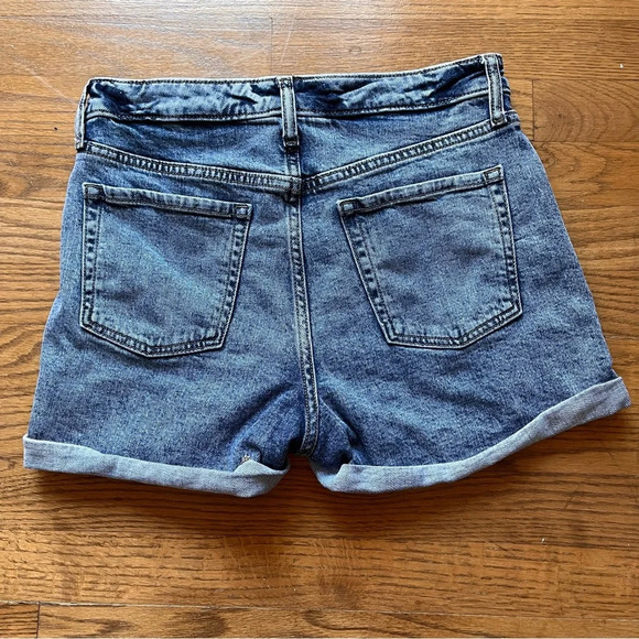 ✨Wild Fable Women's Blue Denim Cuffed Jean Shorts - Size 6/28 - EUC - Stretch - Picture 6 of 8